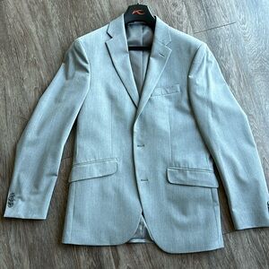 Kenneth Cole Reaction Suit